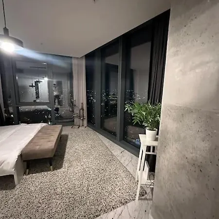 Lavish With 180 Ist View At 40f Gym Pool 89 伊斯坦布尔