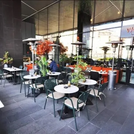 Lavish With 180 Ist View At 40f Gym Pool 89 דירה *