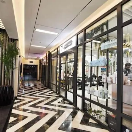 Lavish With 180 Ist View At 40f Gym Pool 89 Istanbul