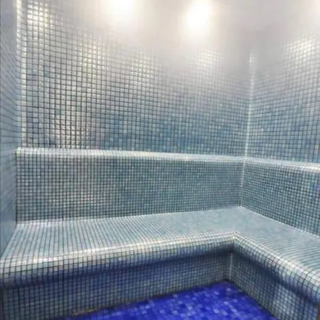 Lavish With 180 Ist View At 40f Gym Pool 89 Lejlighed